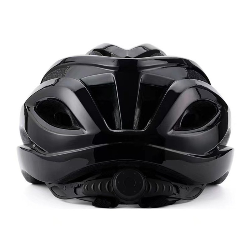 خوذة ركوب الدراجات خفيفة الوزن - مراجعة Cycling Gear Of The Year وسعره